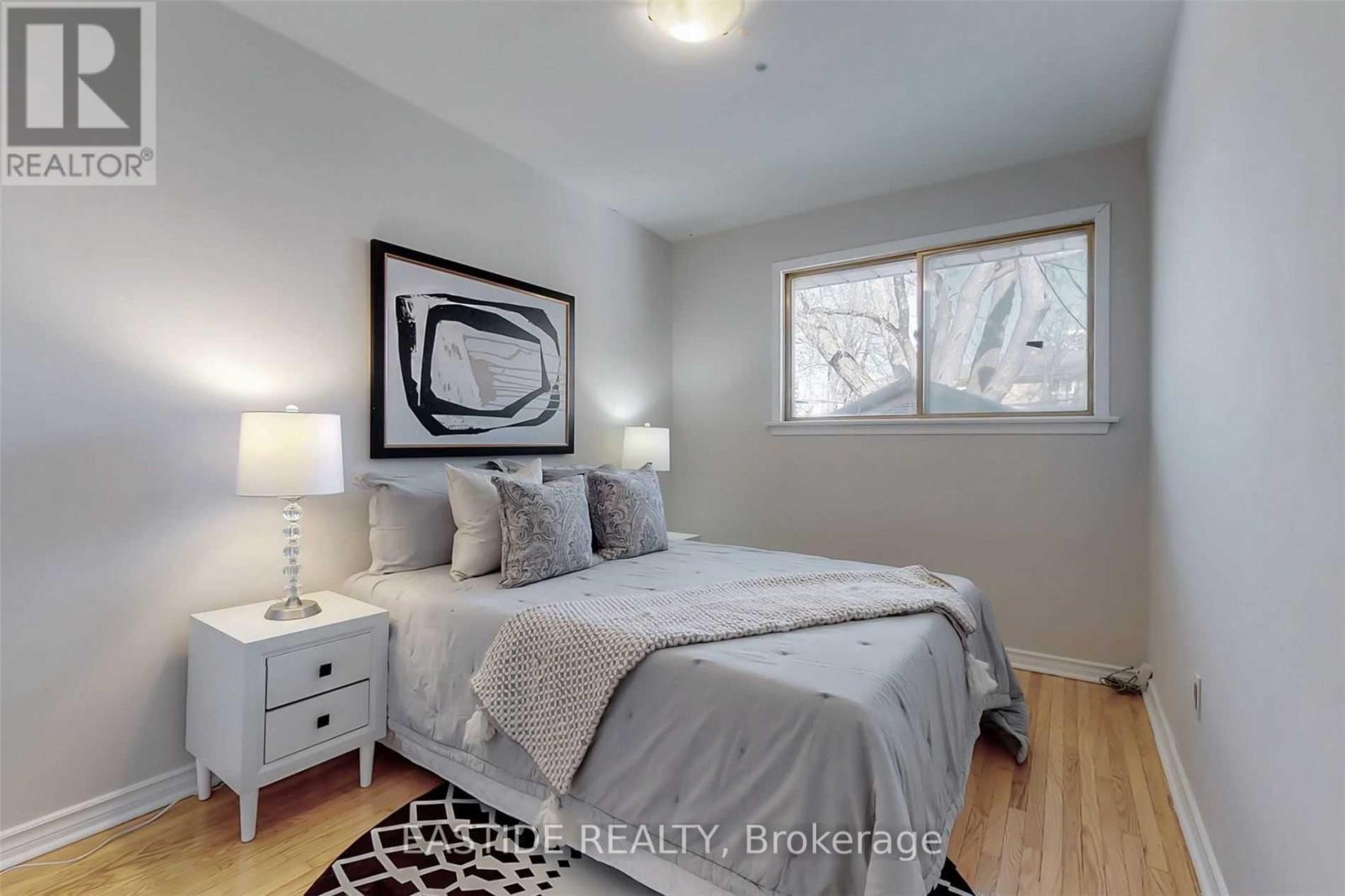 131 Roywood Drive, Toronto, Ontario  M3A 2E2 - Photo 7 - C12664926