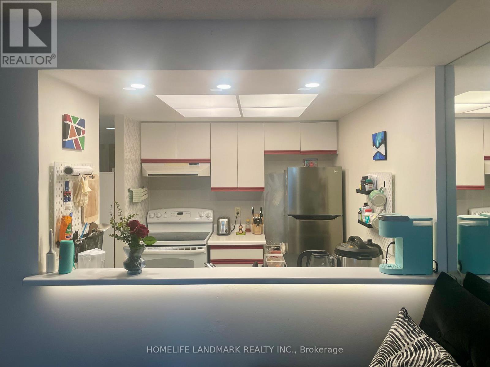 1505 - 99 Harbour Square, Toronto, Ontario  M5J 2H2 - Photo 19 - C12664944