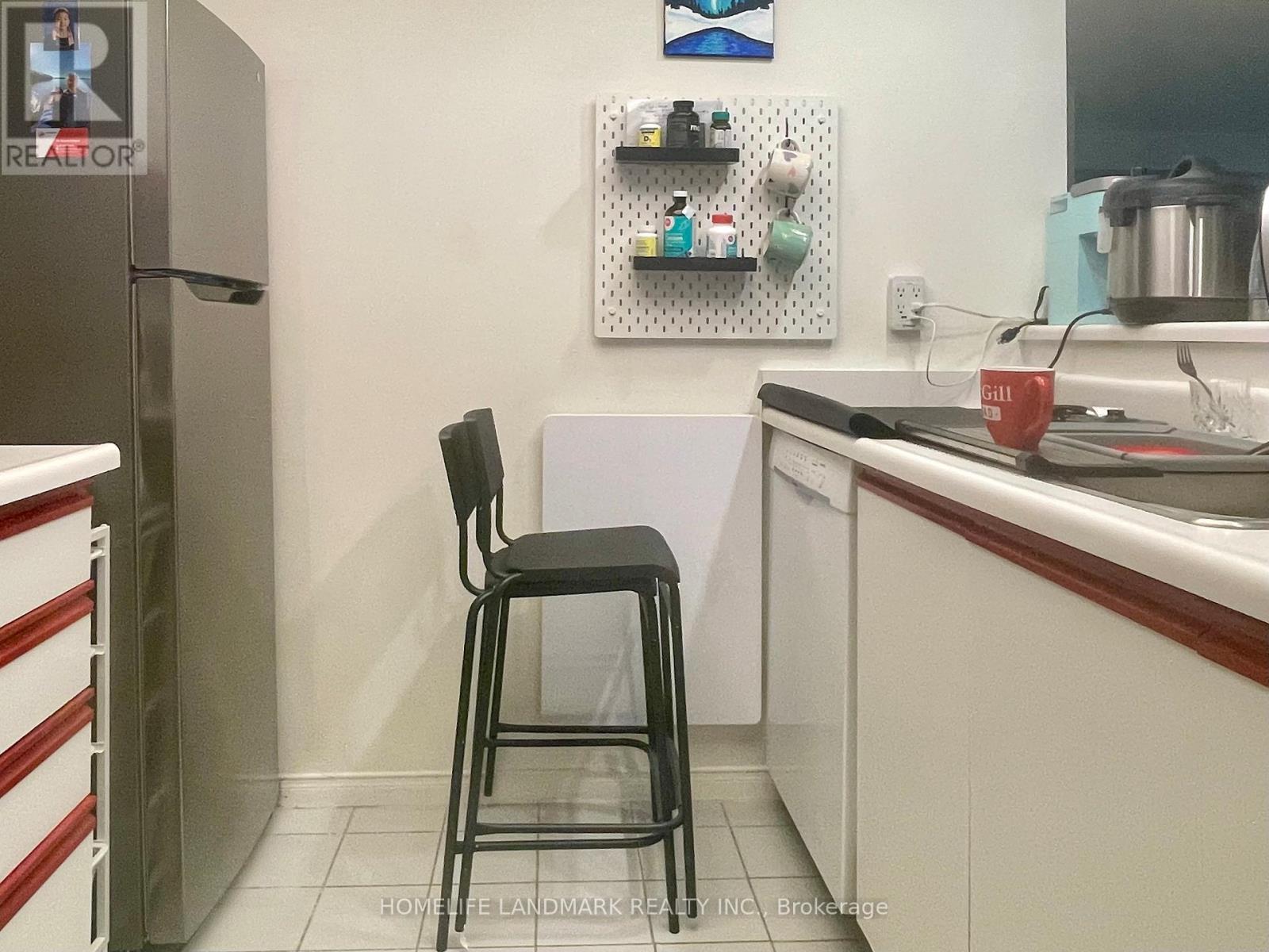 1505 - 99 Harbour Square, Toronto, Ontario  M5J 2H2 - Photo 21 - C12664944