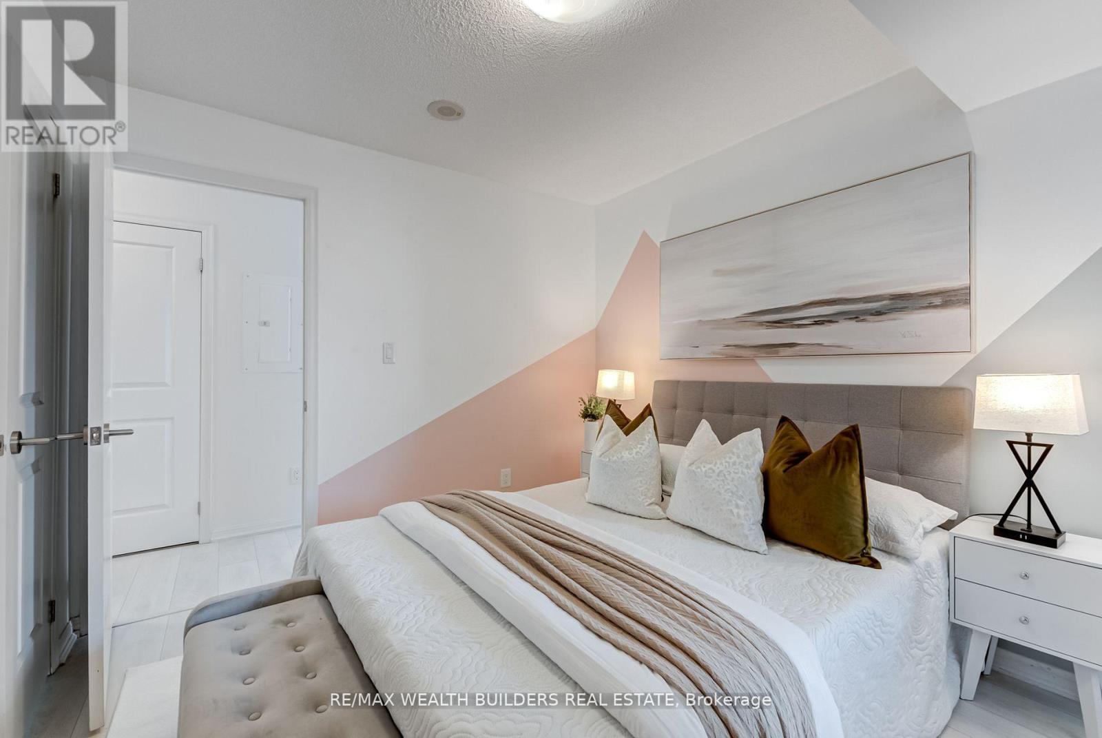 2322 - 400 Adelaide Street E, Toronto, Ontario  M5A 4S3 - Photo 23 - C12665030