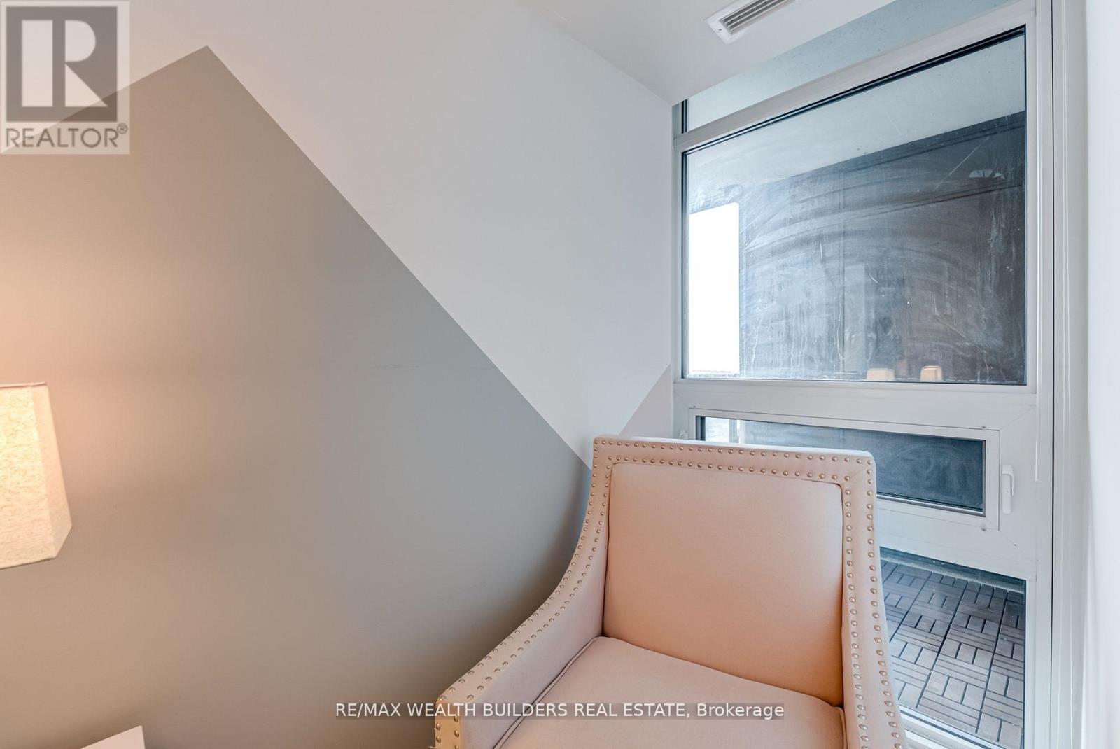 2322 - 400 Adelaide Street E, Toronto, Ontario  M5A 4S3 - Photo 24 - C12665030