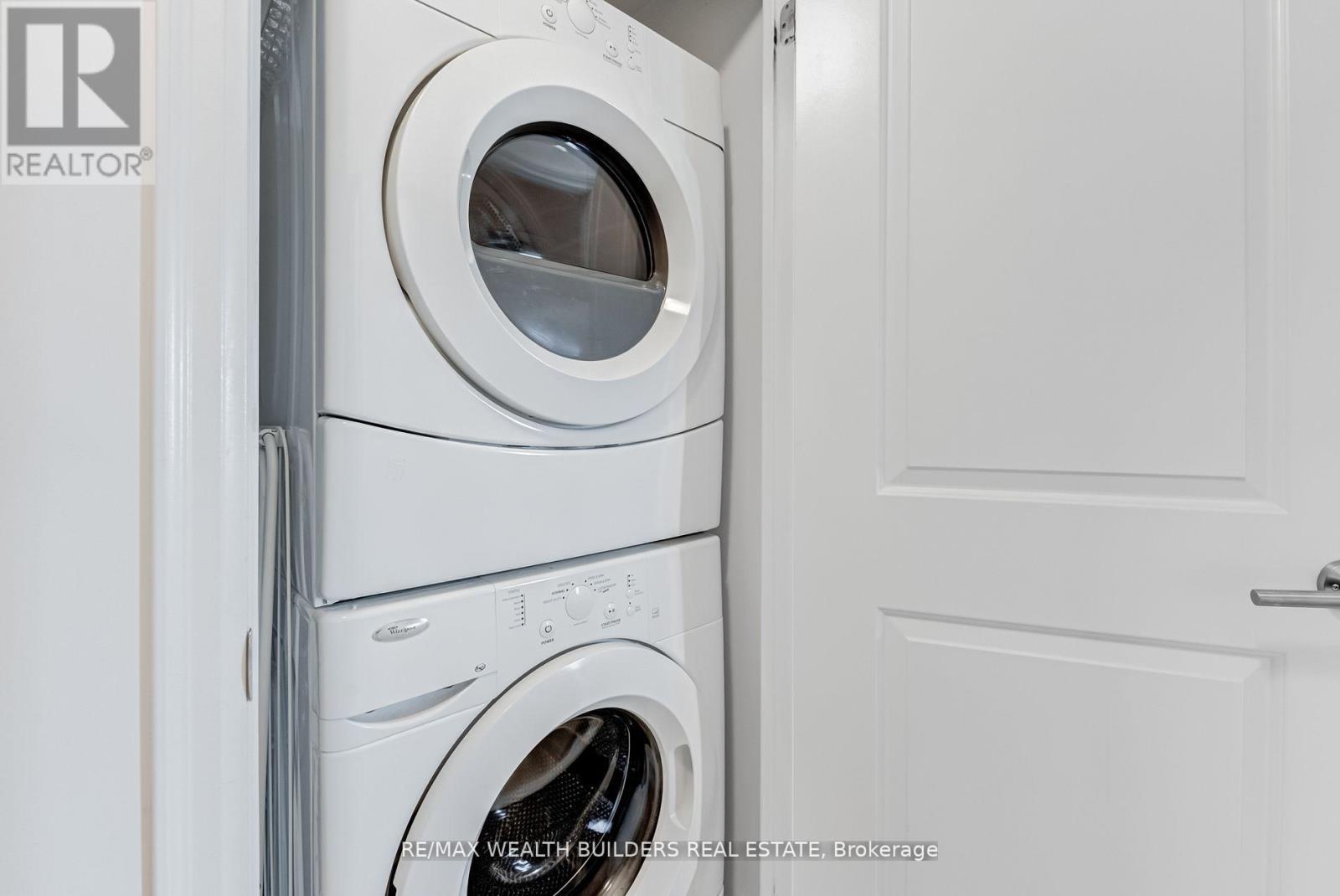 2322 - 400 Adelaide Street E, Toronto, Ontario  M5A 4S3 - Photo 25 - C12665030