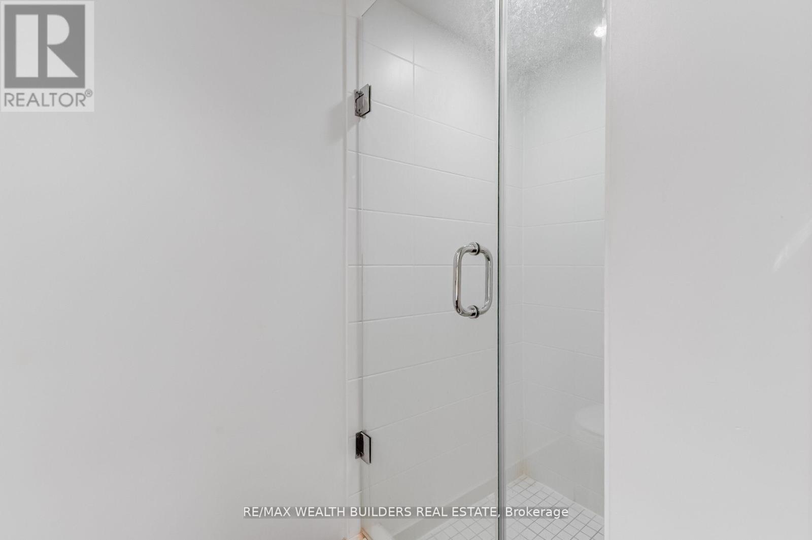 2322 - 400 Adelaide Street E, Toronto, Ontario  M5A 4S3 - Photo 28 - C12665030