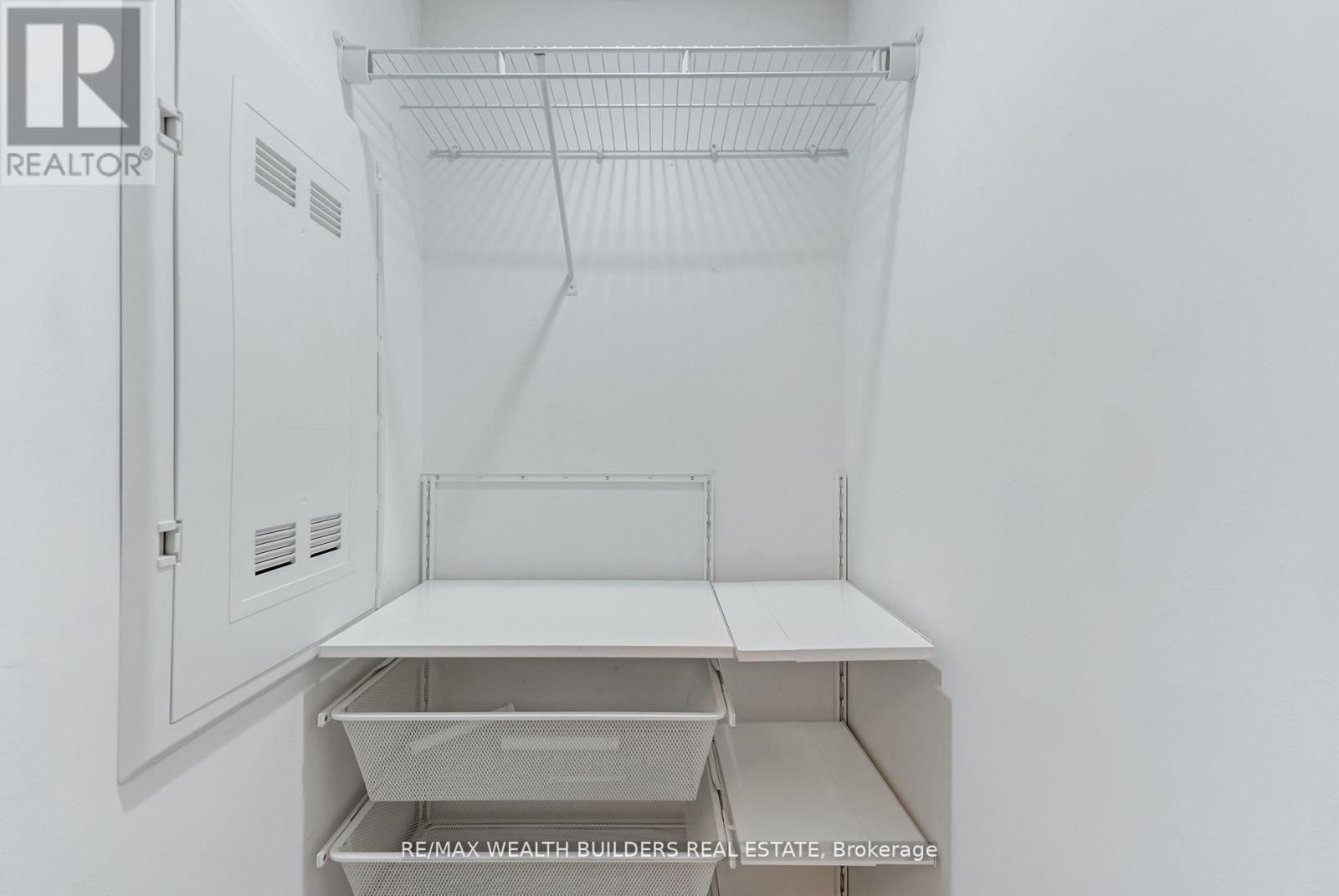 2322 - 400 Adelaide Street E, Toronto, Ontario  M5A 4S3 - Photo 29 - C12665030