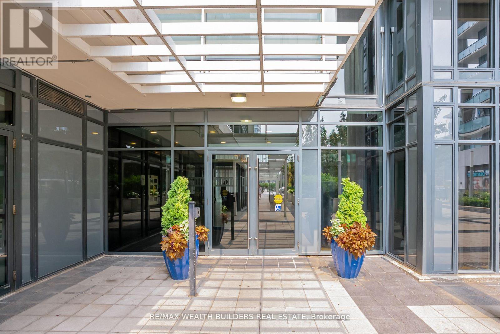 2322 - 400 Adelaide Street E, Toronto, Ontario  M5A 4S3 - Photo 34 - C12665030