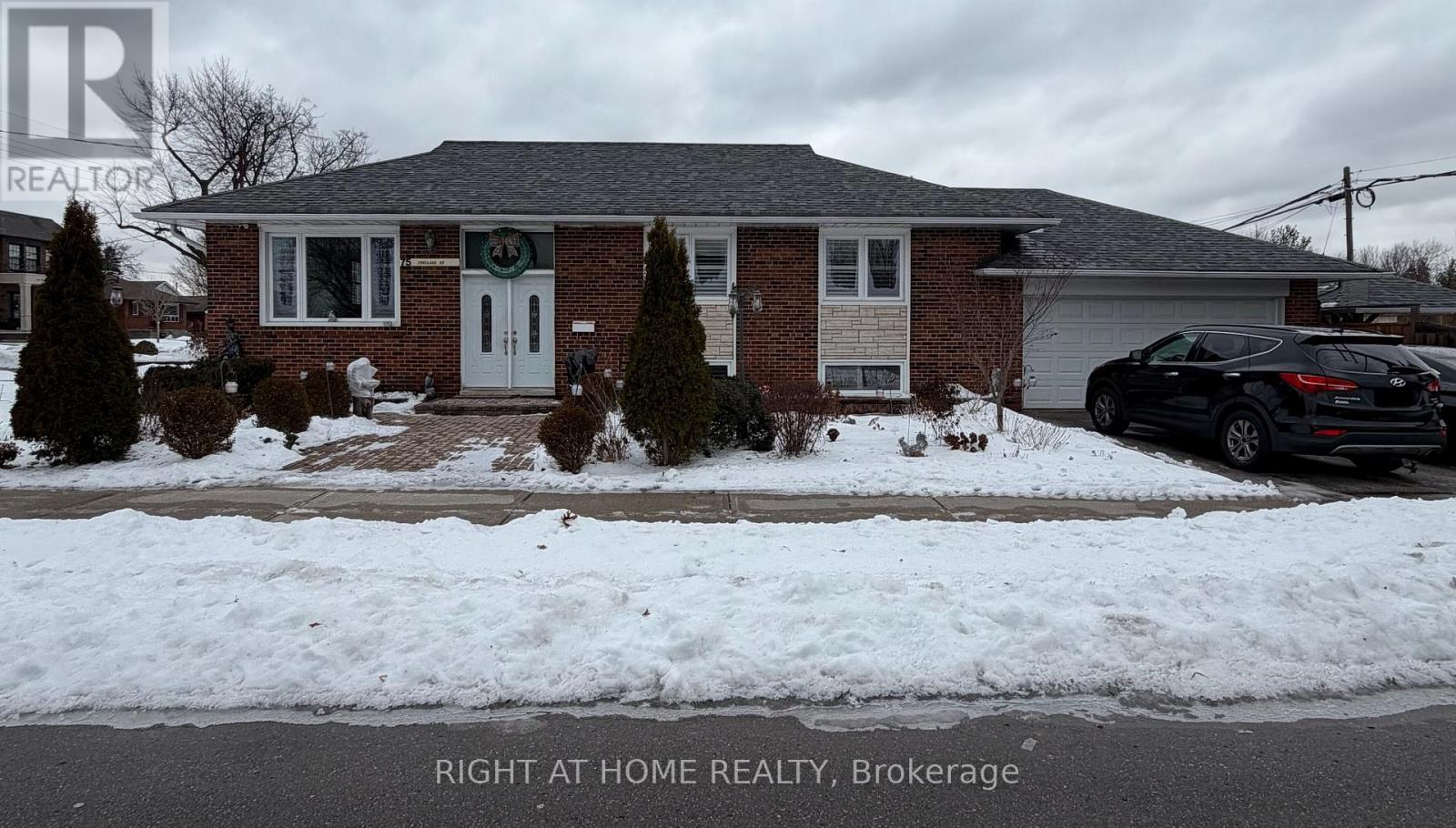 BASEMENT - 75 CROSLAND DRIVE, Toronto, Ontario