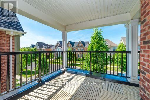 63 The Fairways, Markham, Ontario  L6C 2A4 - Photo 15 - N12665026