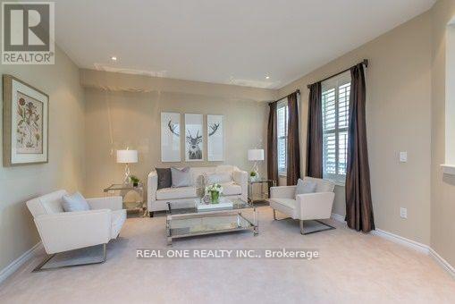 63 The Fairways, Markham, Ontario  L6C 2A4 - Photo 3 - N12665026