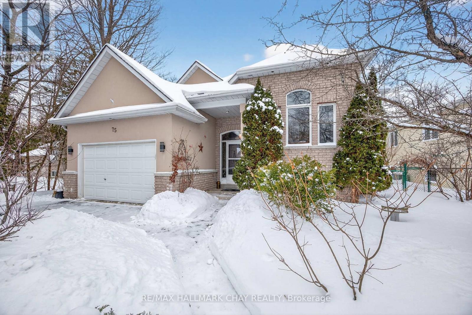 75 62nd Street S, Wasaga Beach, Ontario  L9Z 1V5 - Photo 2 - S12664984