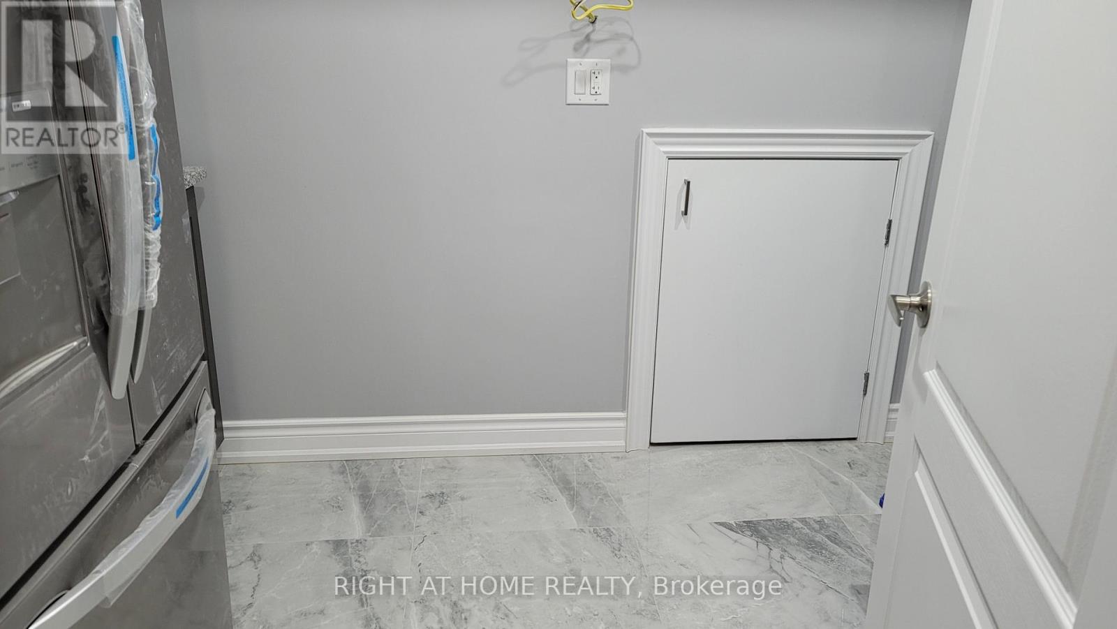 Basement/lower Level - 275 River Oaks Boulevard W, Oakville, Ontario  L6H 3V2 - Photo 30 - W12664956