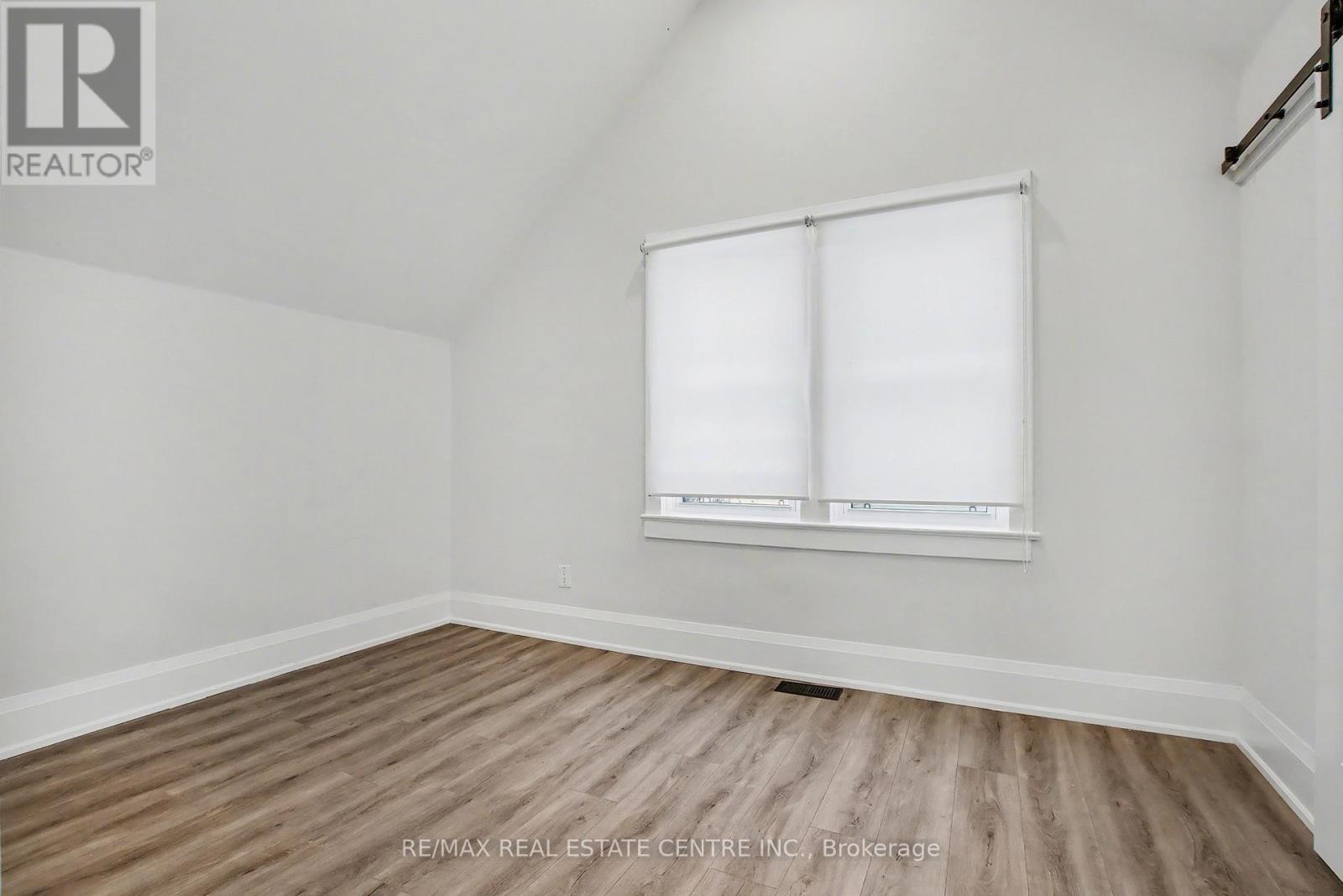 33 Dalkeith Avenue, Hamilton, Ontario  L8L 3J3 - Photo 15 - X12664998