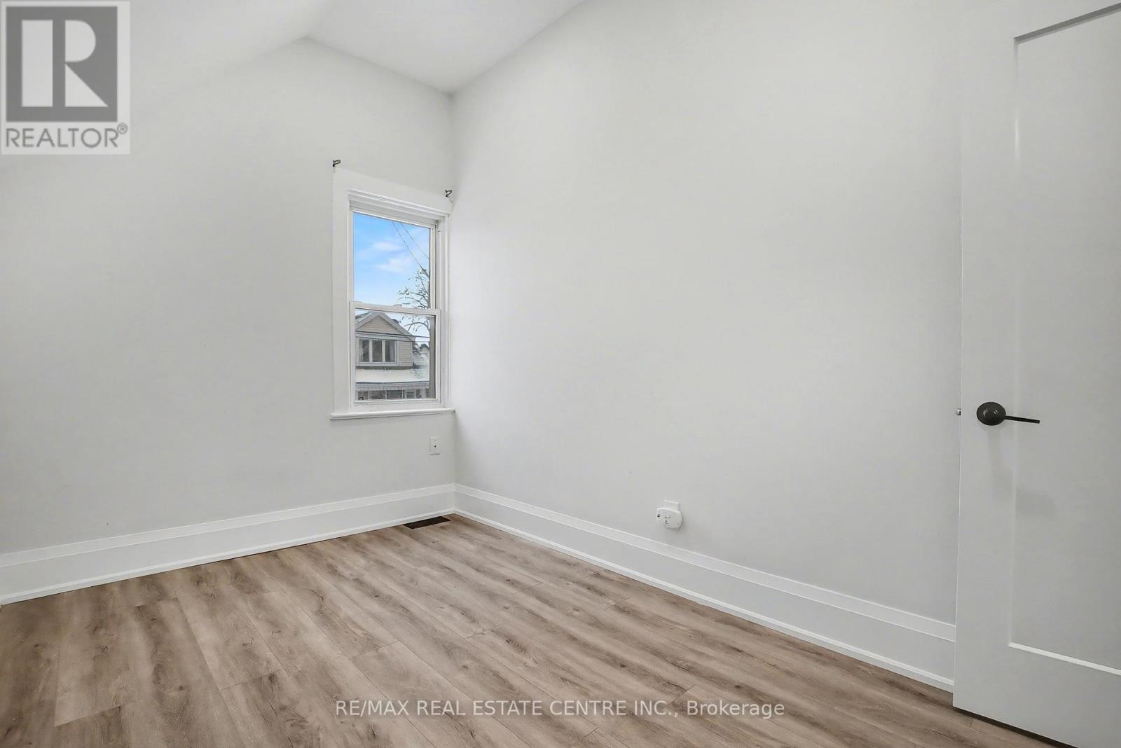 33 Dalkeith Avenue, Hamilton, Ontario  L8L 3J3 - Photo 20 - X12664998