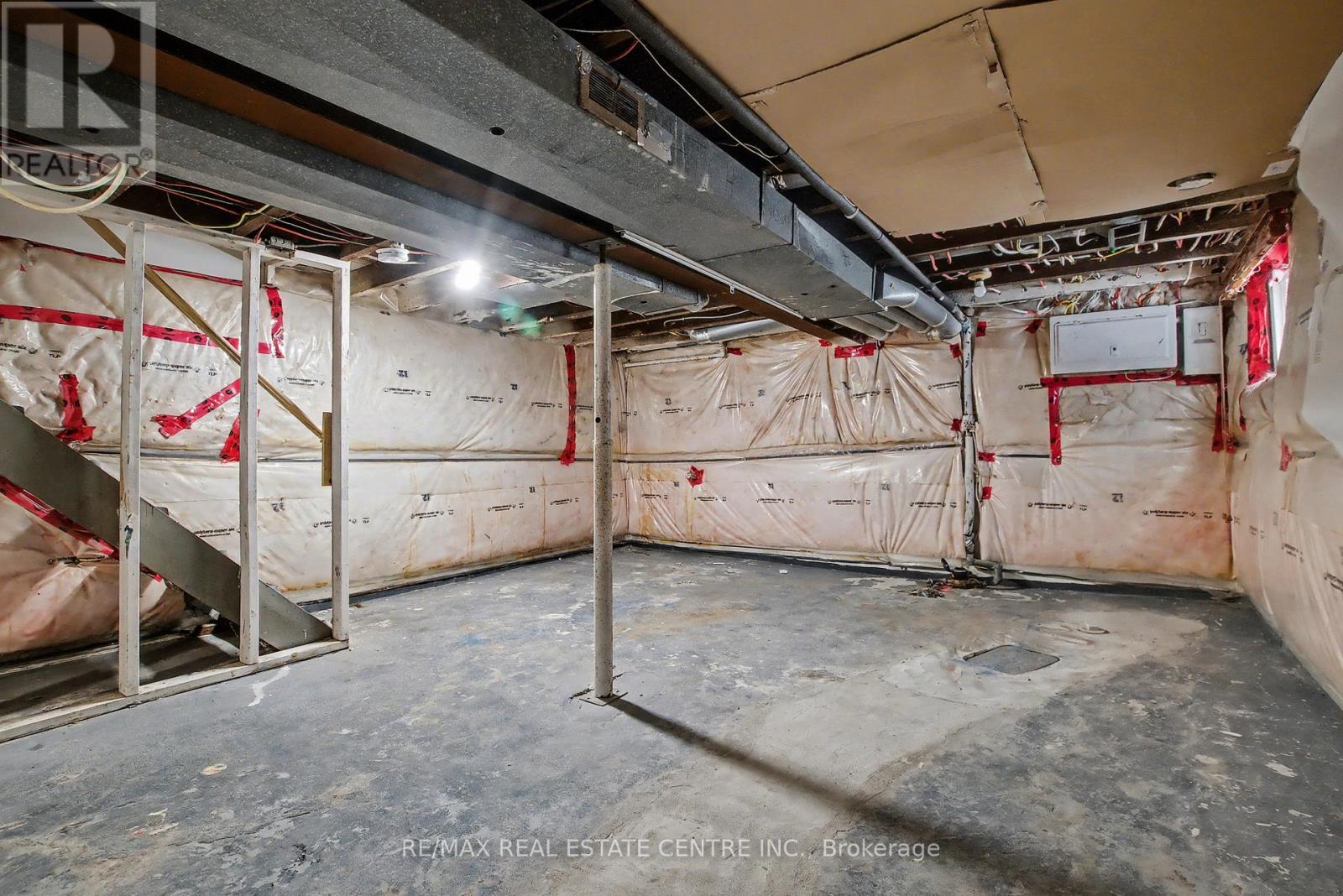 33 Dalkeith Avenue, Hamilton, Ontario  L8L 3J3 - Photo 25 - X12664998