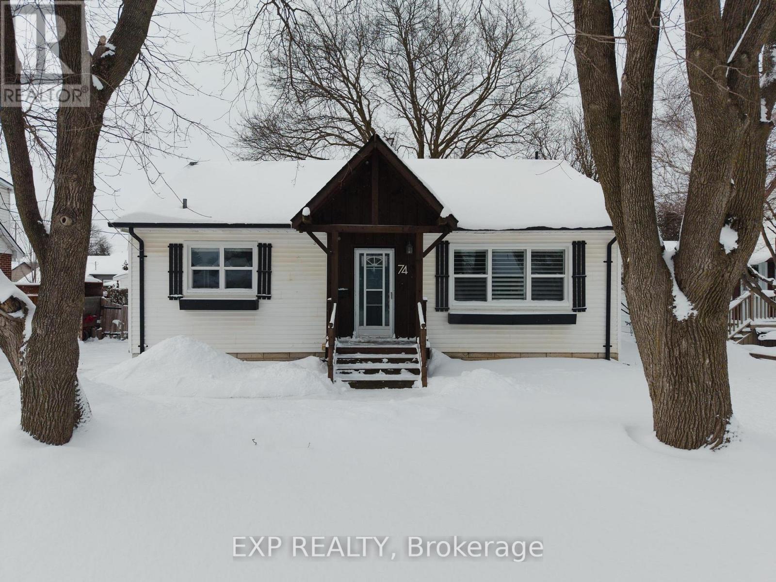 74 Duke Street, Woolwich, Ontario  N3B 2X9 - Photo 3 - X12665014