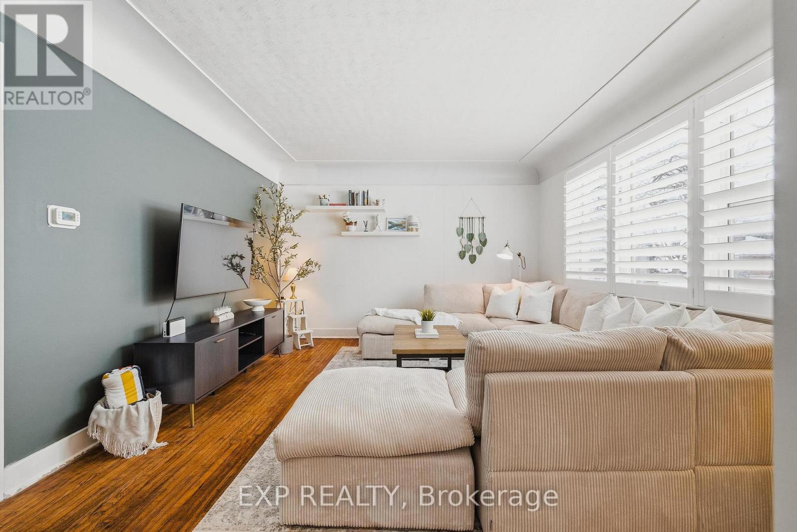 74 Duke Street, Woolwich, Ontario  N3B 2X9 - Photo 9 - X12665014