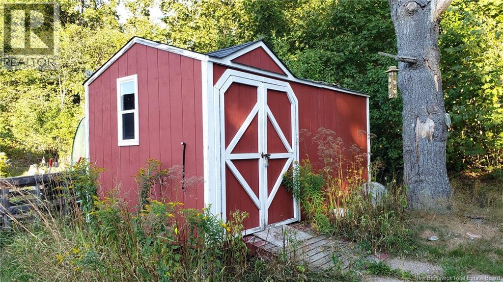 71 Squire Street, Sackville, New Brunswick  E4L 4L4 - Photo 3 - NB131669