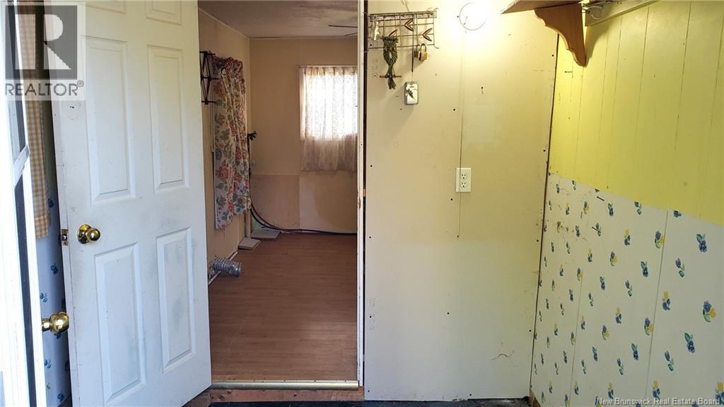 71 Squire Street, Sackville, New Brunswick  E4L 4L4 - Photo 4 - NB131669