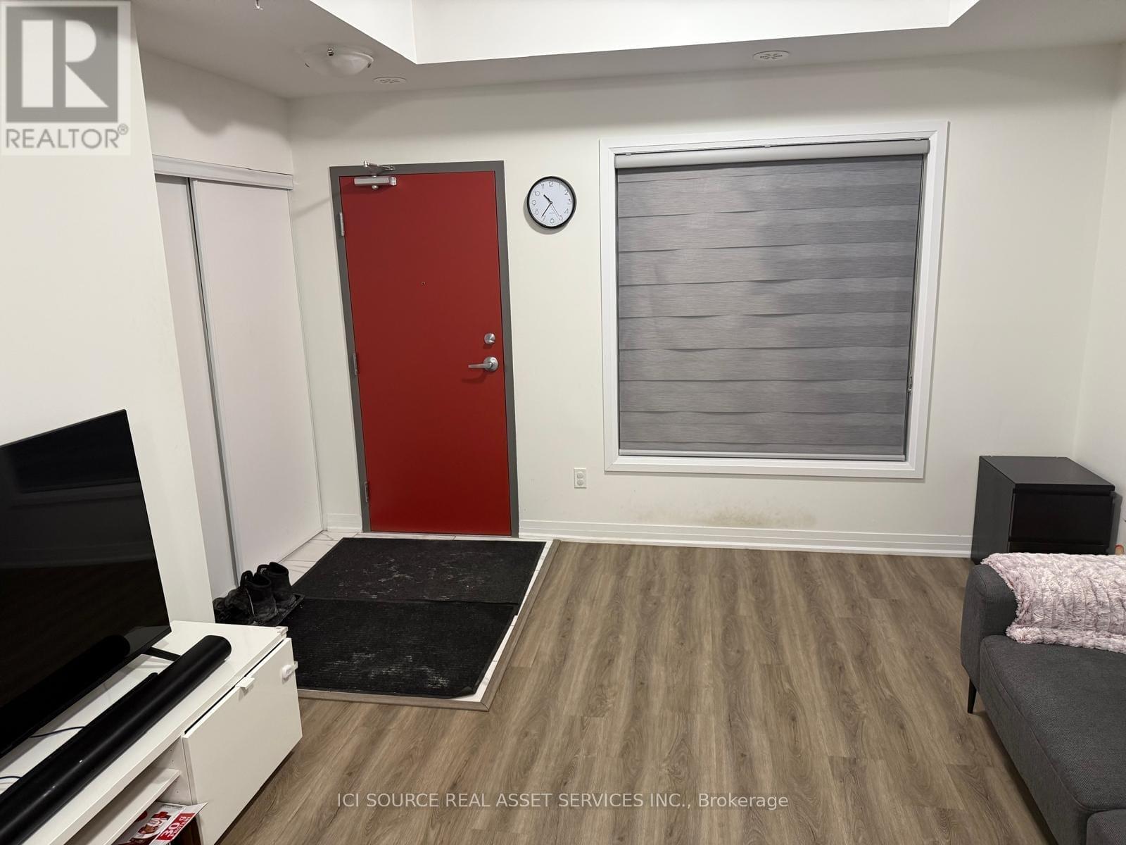 101 - 2635 William Jackson Drive, Pickering, Ontario  L1X 0L2 - Photo 5 - E12665040