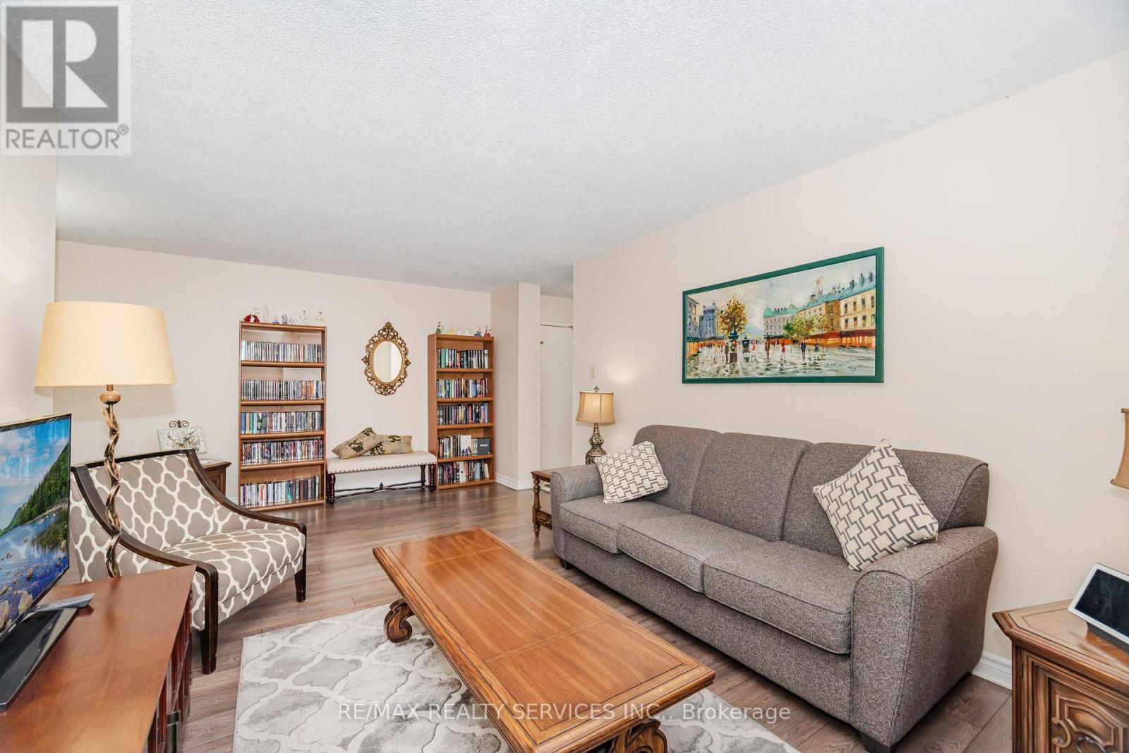 108 - 3 Lisa Street, Brampton, Ontario  L6T 4A2 - Photo 4 - W12665060