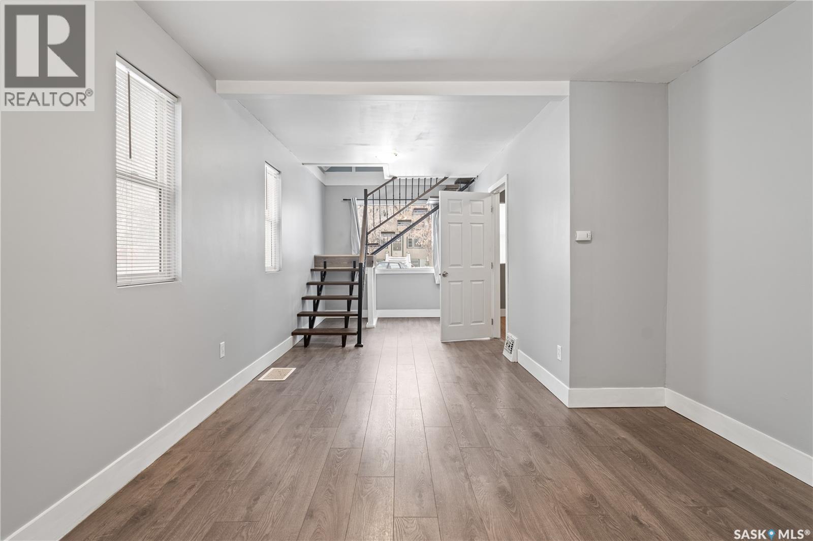 1917 Wallace Street, Regina, Saskatchewan  S4N 4A1 - Photo 7 - SK026264