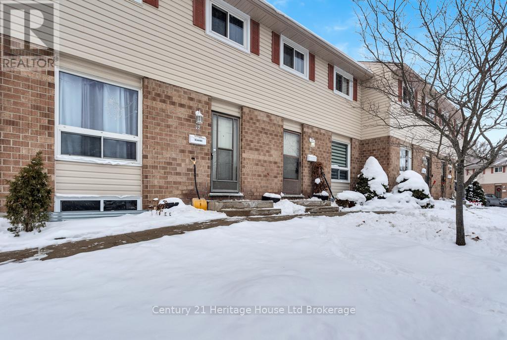 11 - 351 Highview Avenue E, London South, Ontario  N6C 5G5 - Photo 2 - X12665088