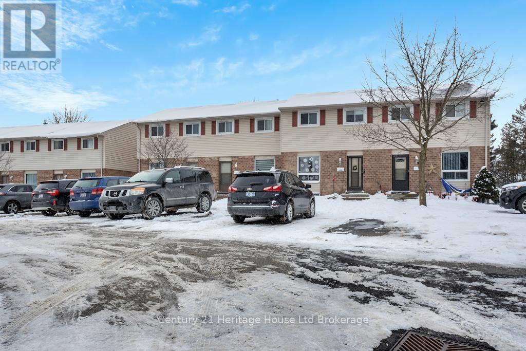 11 - 351 Highview Avenue E, London South, Ontario  N6C 5G5 - Photo 23 - X12665088