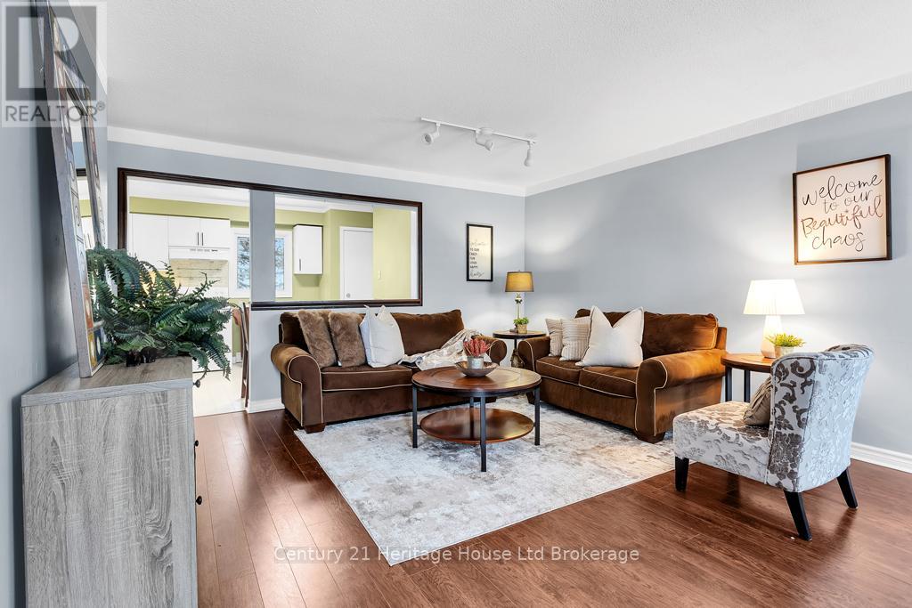 11 - 351 Highview Avenue E, London South, Ontario  N6C 5G5 - Photo 6 - X12665088