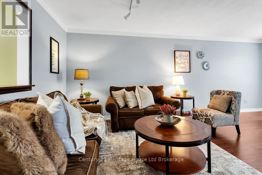 11 - 351 Highview Avenue E, London South, Ontario  N6C 5G5 - Photo 7 - X12665088