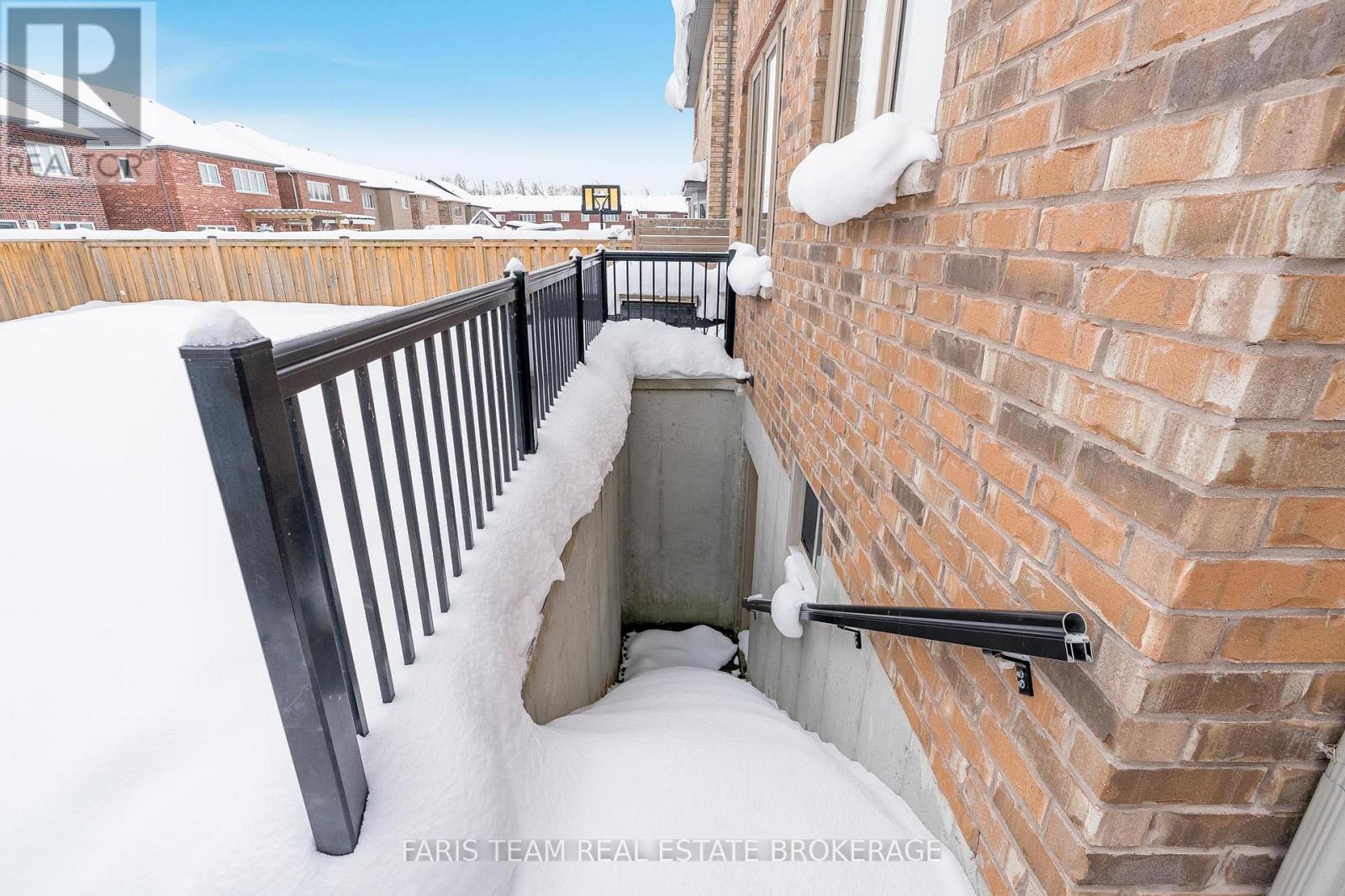 1547 Mcroberts Crescent, Innisfil, Ontario  L9S 0J9 - Photo 42 - N12655684