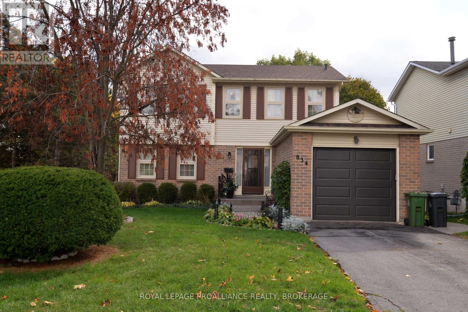 834 Somerset Crescent, Kingston, Ontario  K7P 1G5 - Photo 2 - X12665078