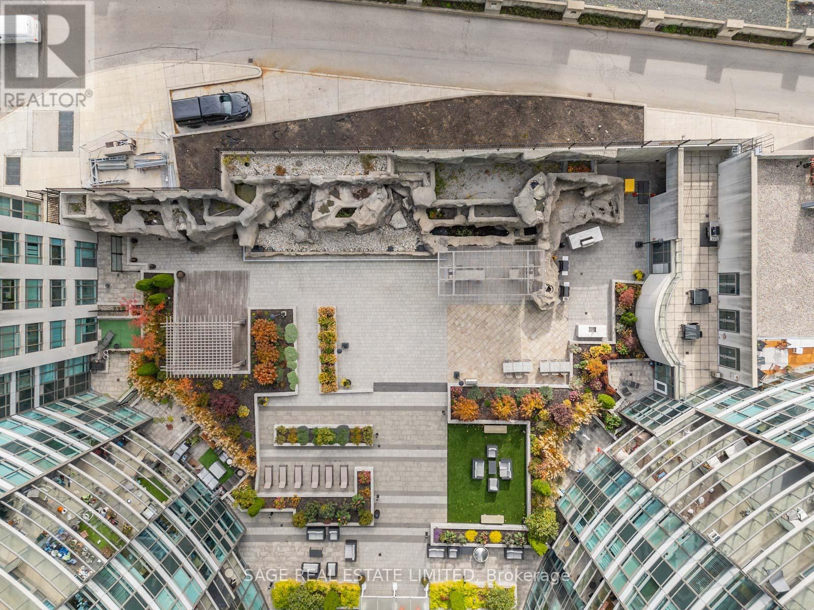 2903 - 373 Front St West Street, Toronto, Ontario  M5V 3R7 - Photo 37 - C12665074