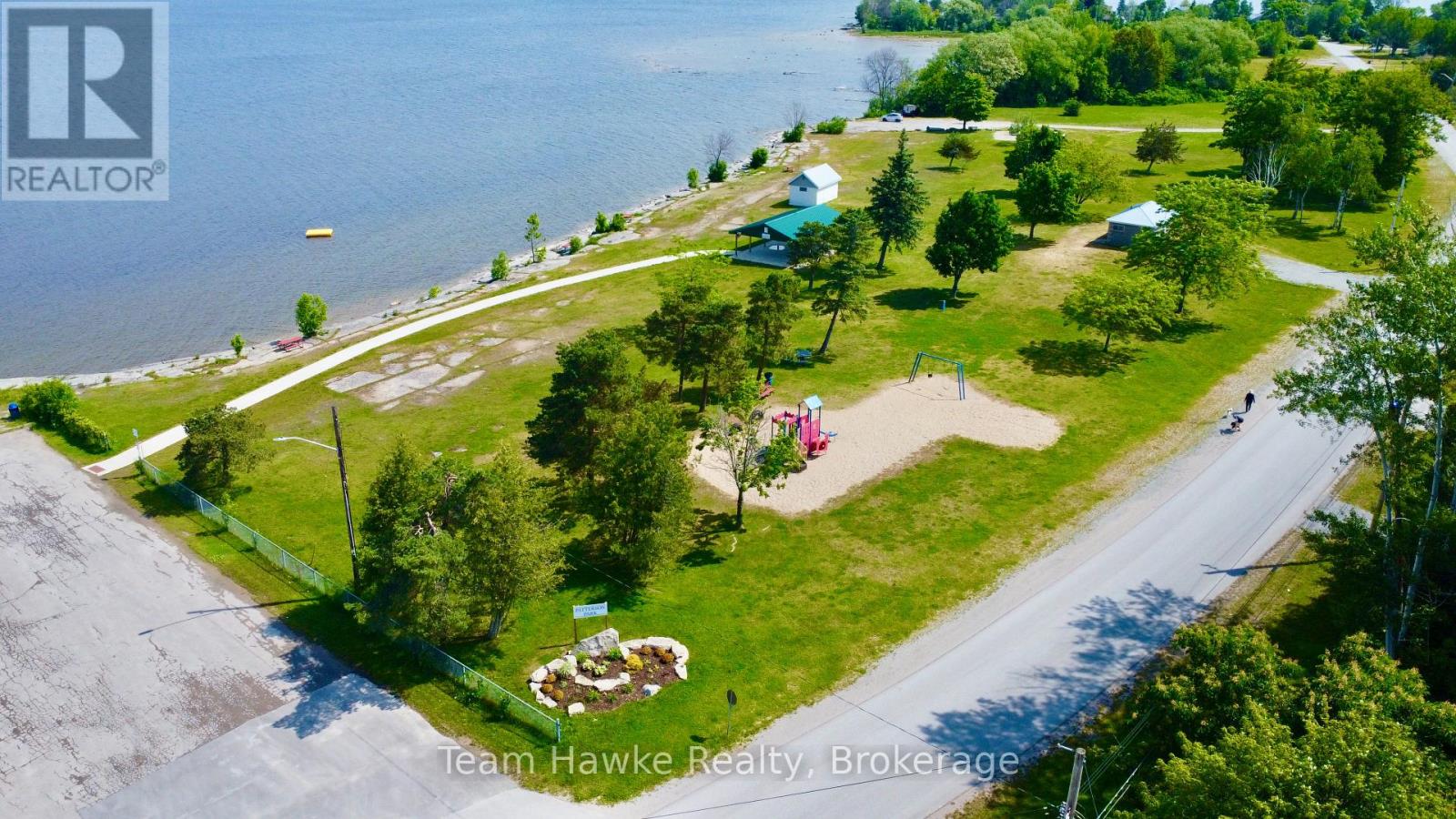 264 Kingfisher Avenue, Tay, Ontario  L0K 1R0 - Photo 39 - S12661814