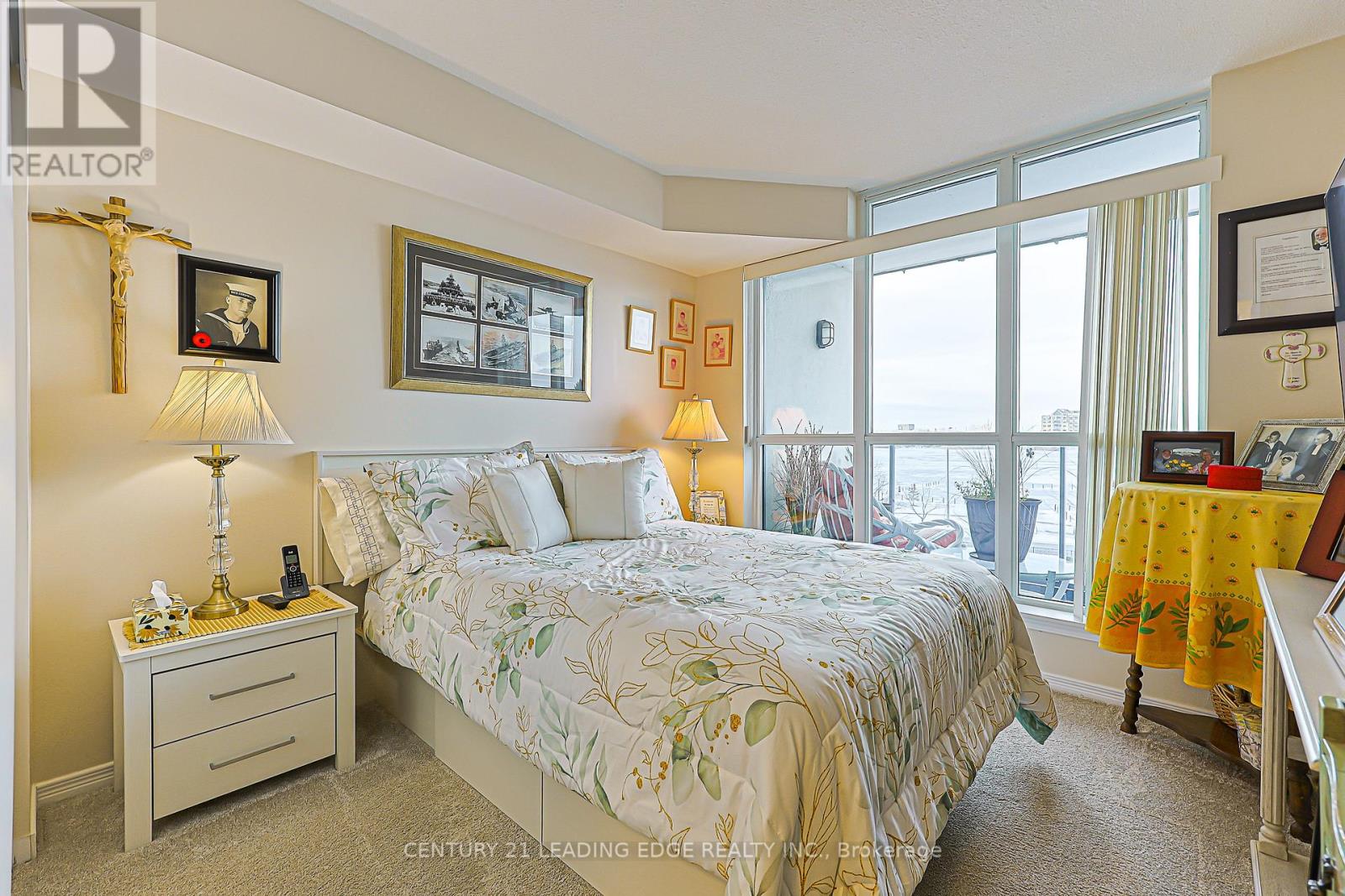 318 - 340 Watson Street W, Whitby, Ontario  L1N 9G1 - Photo 13 - E12662504