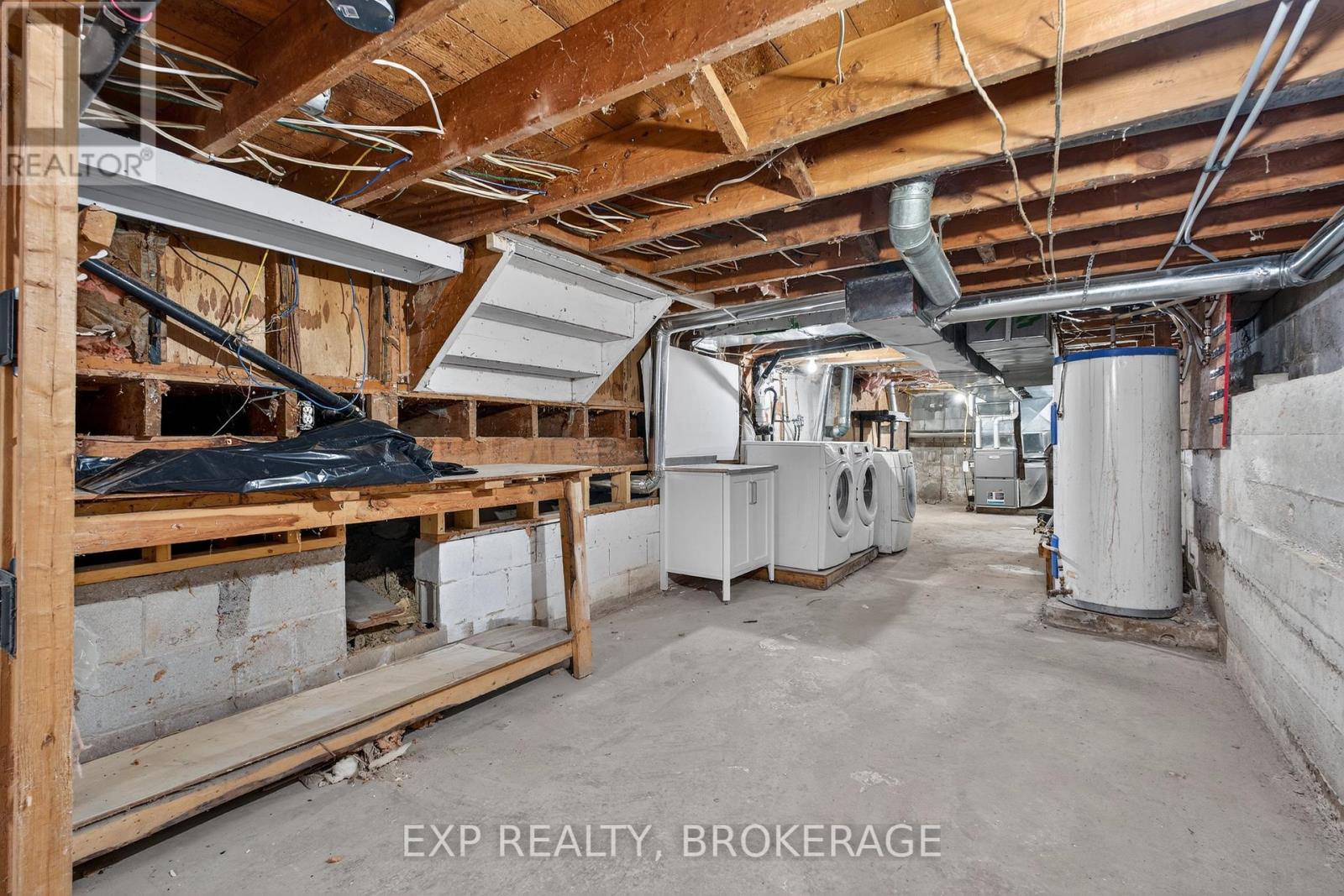 6402 Perth Road, Frontenac, Ontario  K0H 2L0 - Photo 25 - X12665150