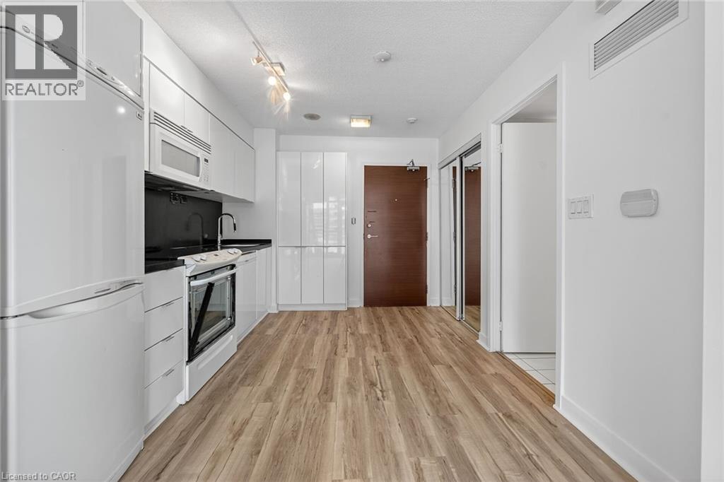 15 Iceboat Terrace Unit# 1205, Toronto, Ontario  M5V 4A5 - Photo 21 - 40780507