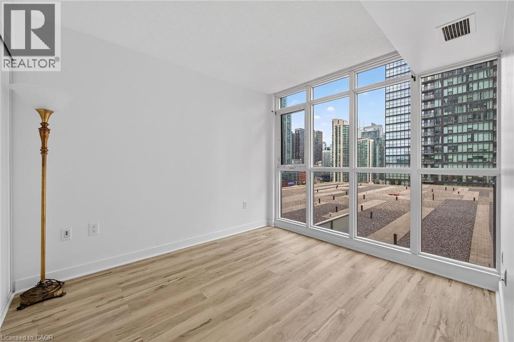 15 Iceboat Terrace Unit# 1205, Toronto, Ontario  M5V 4A5 - Photo 30 - 40780507