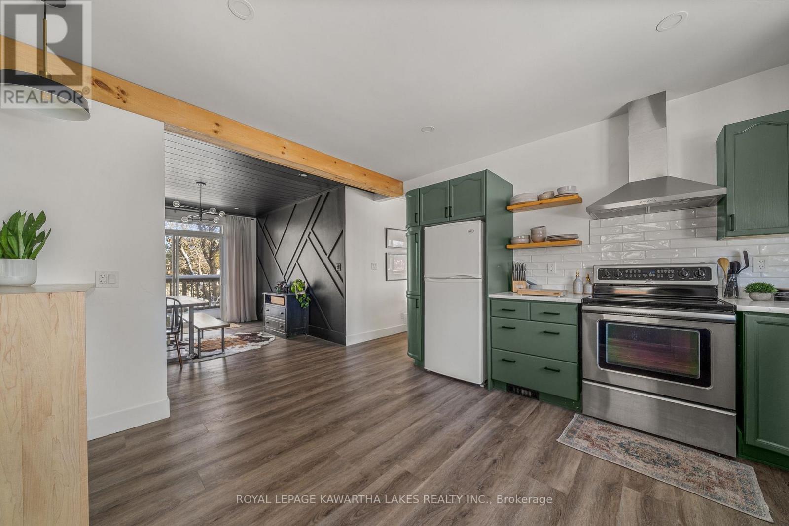 22 Albert Street N, Kawartha Lakes, Ontario  K9V 4J2 - Photo 11 - X12665144