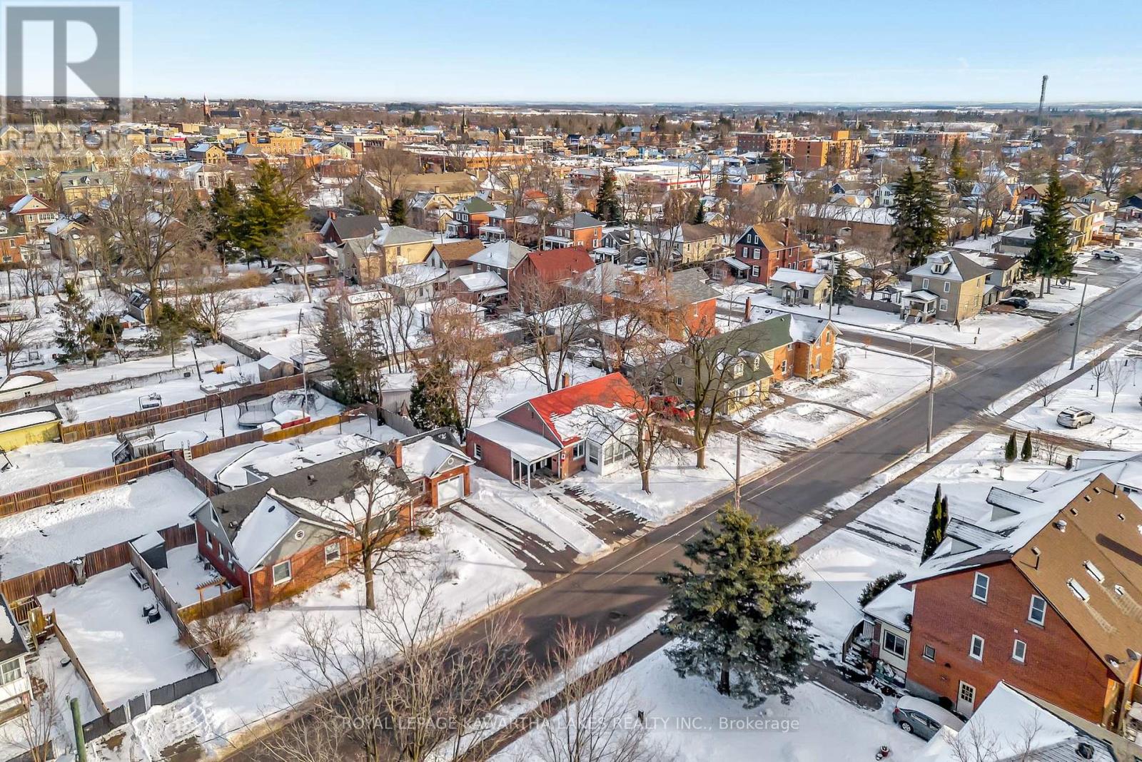 22 Albert Street N, Kawartha Lakes, Ontario  K9V 4J2 - Photo 2 - X12665144