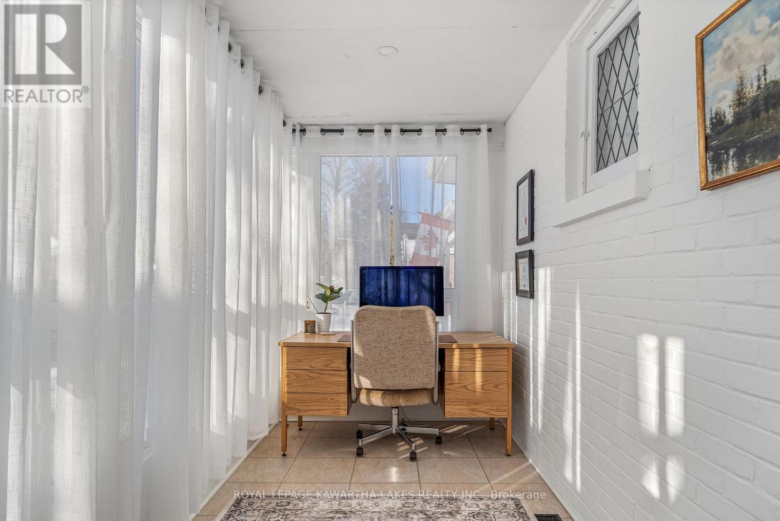 22 Albert Street N, Kawartha Lakes, Ontario  K9V 4J2 - Photo 30 - X12665144