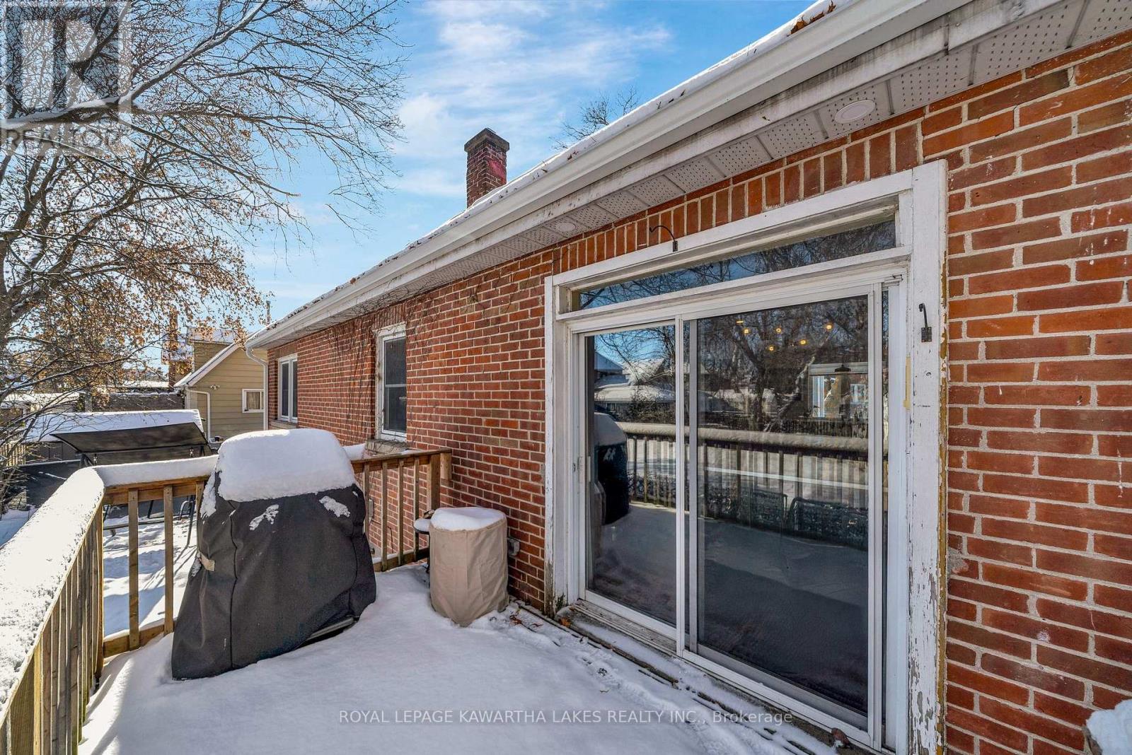 22 Albert Street N, Kawartha Lakes, Ontario  K9V 4J2 - Photo 49 - X12665144