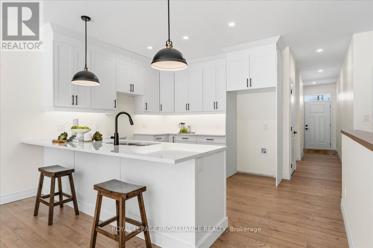 163 Pomeroy Avenue, Tweed (Tweed (Village)), Ontario  K0K 3J0 - Photo 4 - X12665194