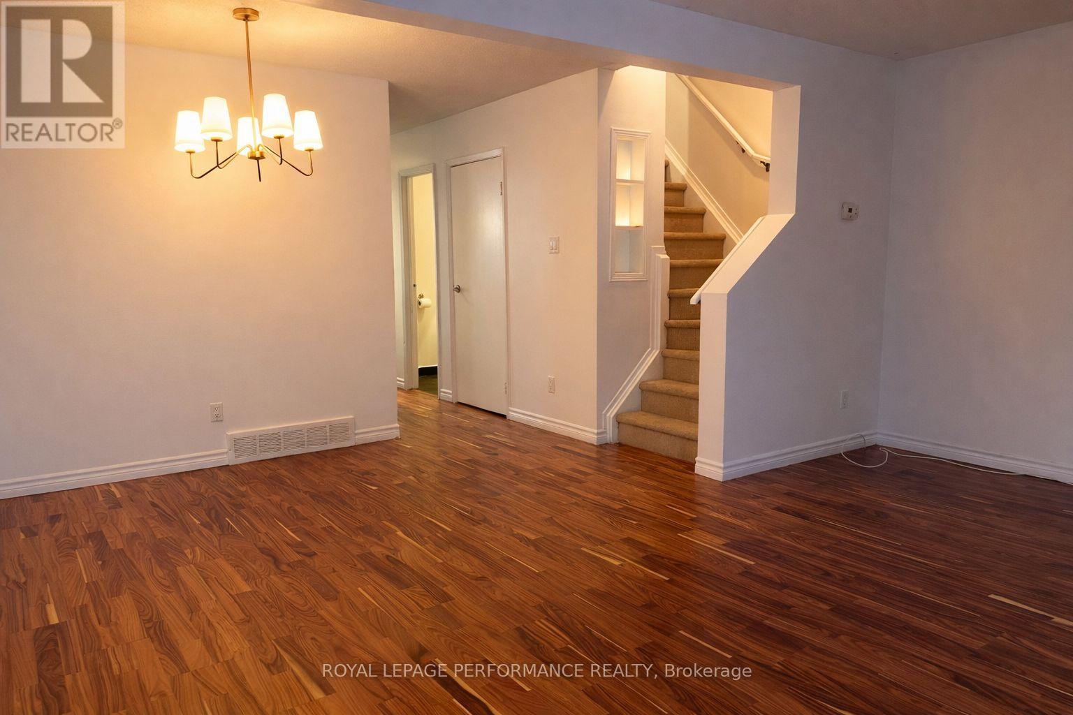 2724 Pimlico Crescent, Ottawa, Ontario  K1T 2A8 - Photo 10 - X12665152