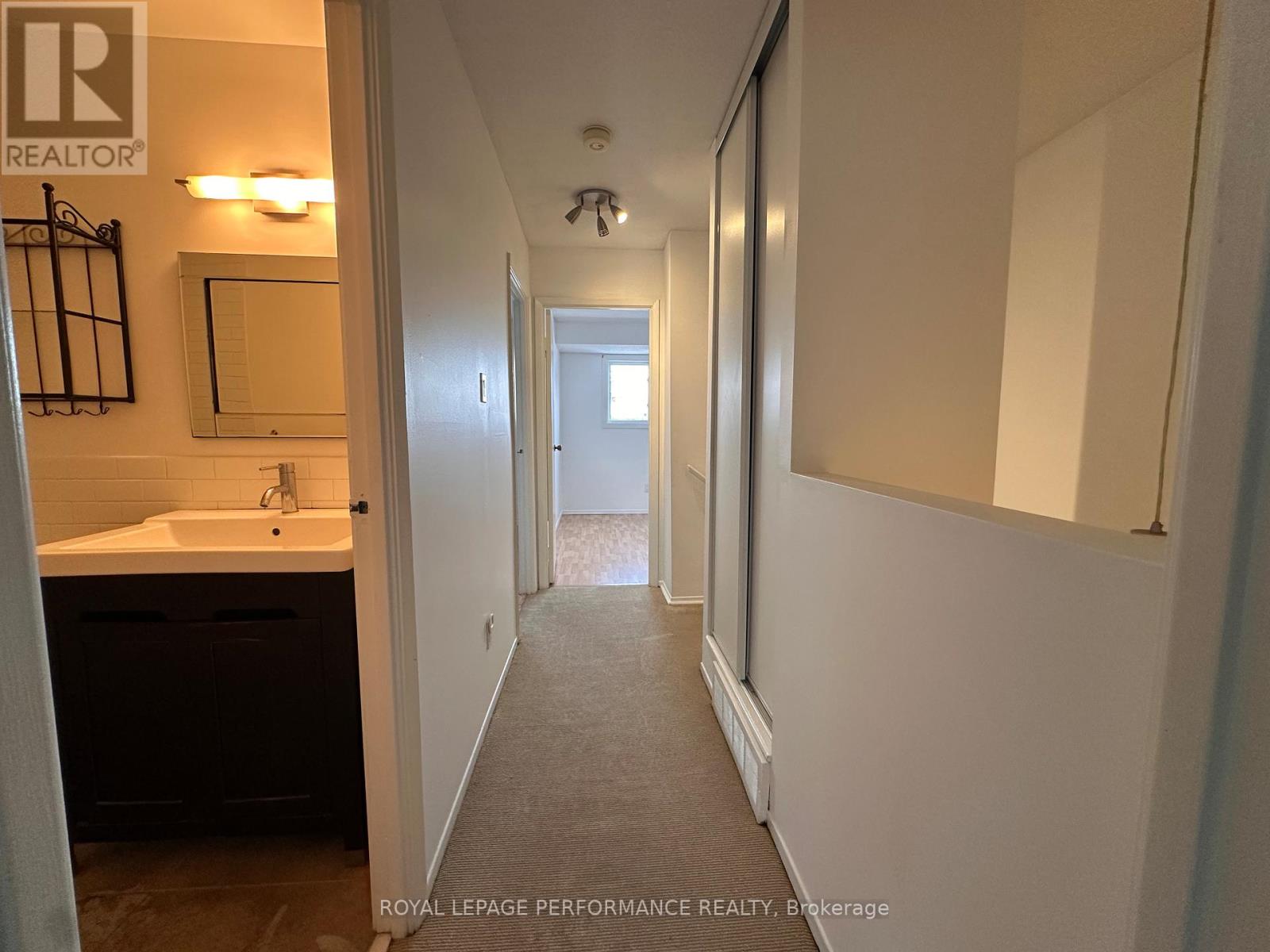 2724 Pimlico Crescent, Ottawa, Ontario  K1T 2A8 - Photo 21 - X12665152