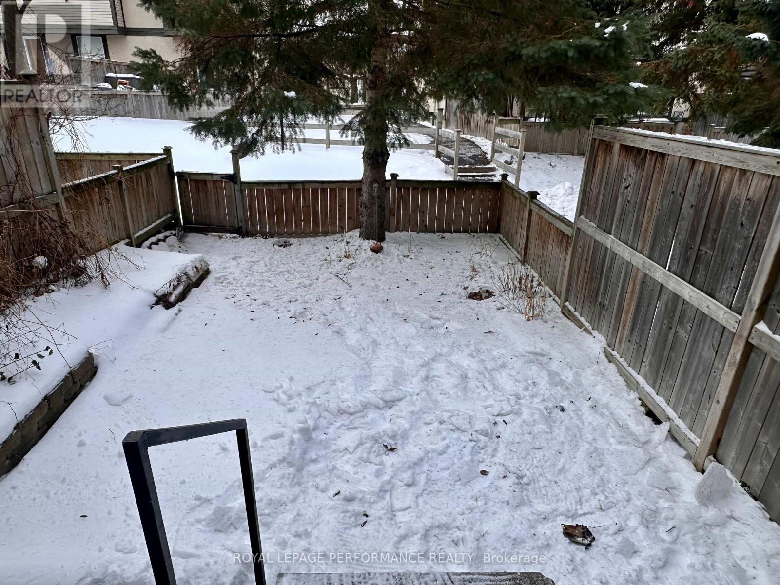 2724 Pimlico Crescent, Ottawa, Ontario  K1T 2A8 - Photo 9 - X12665152