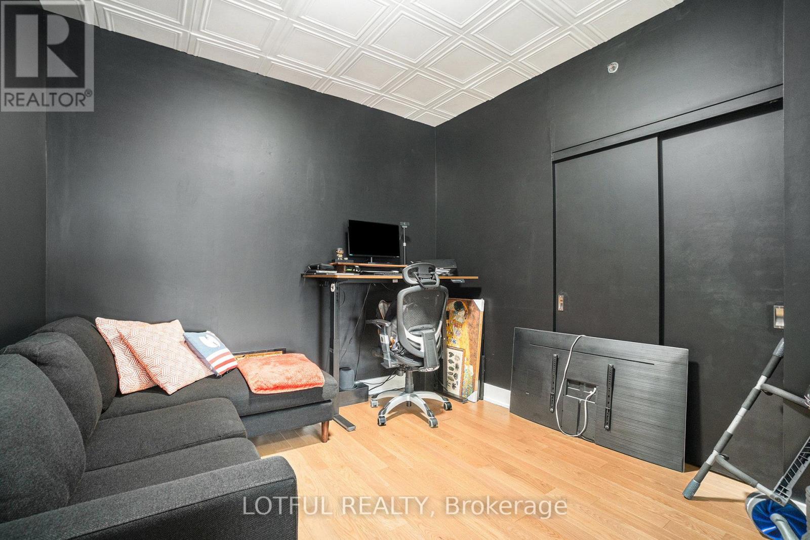 701 - 98 Richmond Road, Ottawa, Ontario  K1Z 0B2 - Photo 21 - X12665166