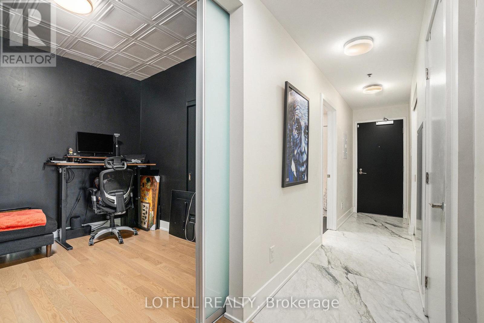 701 - 98 Richmond Road, Ottawa, Ontario  K1Z 0B2 - Photo 5 - X12665166