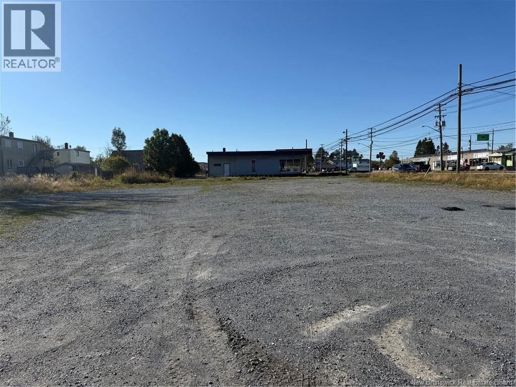 630-632 Rothesay Avenue, Saint John, New Brunswick  E2H 2H3 - Photo 1 - NB131684