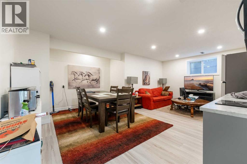 4 Crestridge Way Sw, Calgary, Alberta  T3B 5Z4 - Photo 33 - A2274271