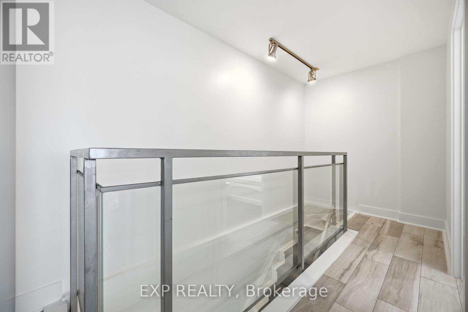 632 - 637 Lake Shore Boulevard W, Toronto, Ontario  M5V 3J6 - Photo 22 - C12665156