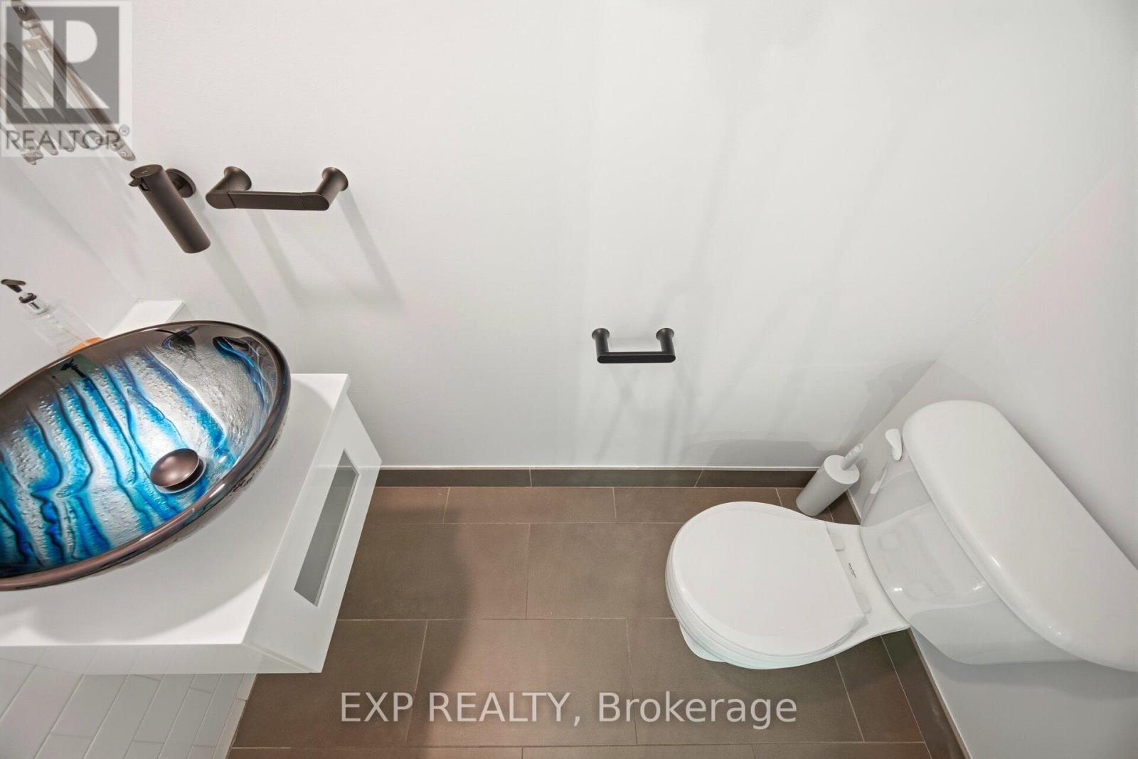 632 - 637 Lake Shore Boulevard W, Toronto, Ontario  M5V 3J6 - Photo 28 - C12665156